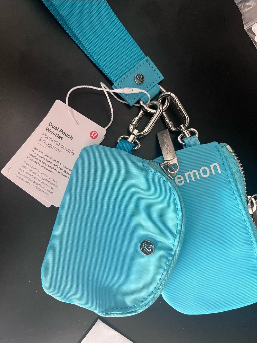 Lululemon athletica Dual Pouch Wristlet blue white new purse wallet keychain - Picture 2 of 2